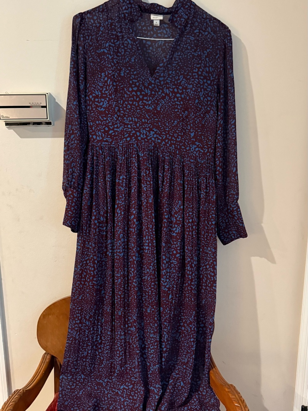 a new day Long-Sleeve V-Neck Midi Dress in Navy and Blue Print